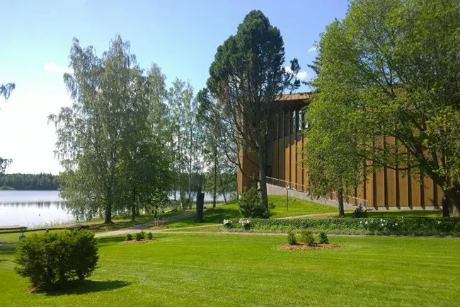 Kesämökin piha, Kangasala, työkuva 2